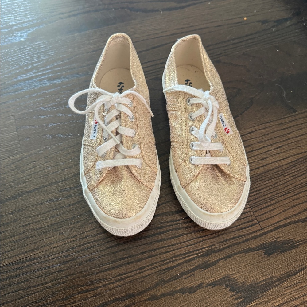 Girls Size 1 Sneakers Fashion Gold Sneakers